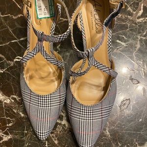 Multiple color heels are Bomb.